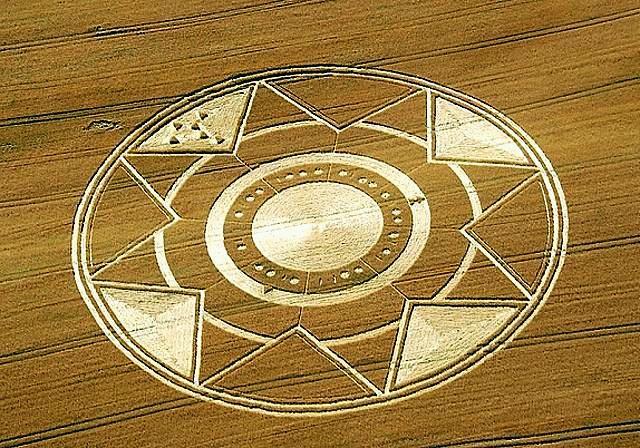 Crop circle 2013