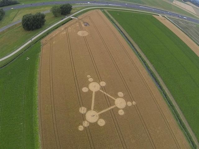 Crop circle 2013