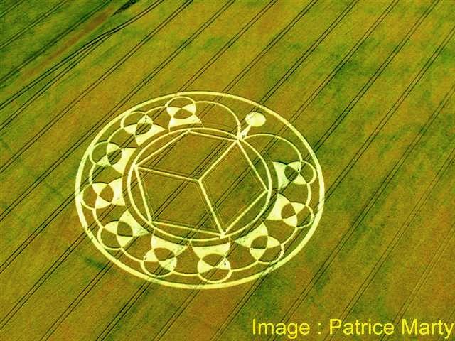 Crop circle 2013