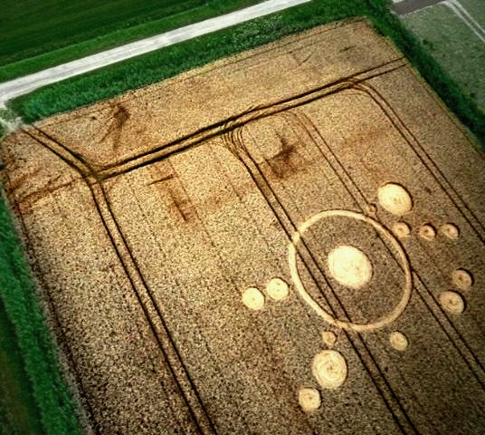 Crop circle 2013