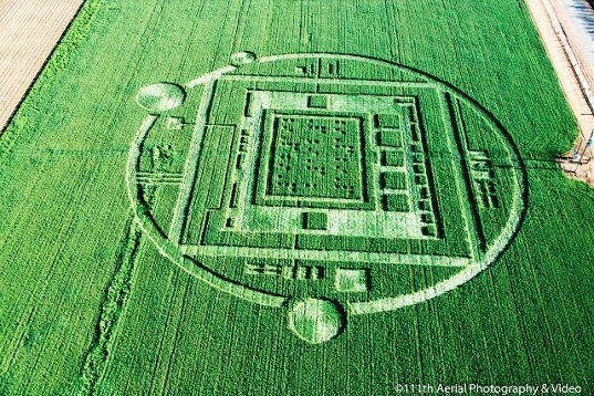 Crop circle 2013